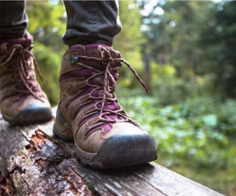 hiking-boots-v2.jpg